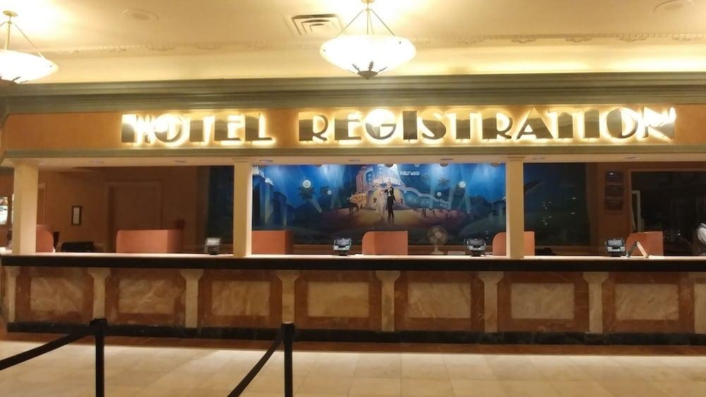 Hollywood Casino Tunica Hotel Robinsonville Exterior foto